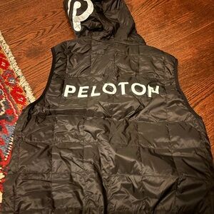 Peloton women’s Black Quilted Vest